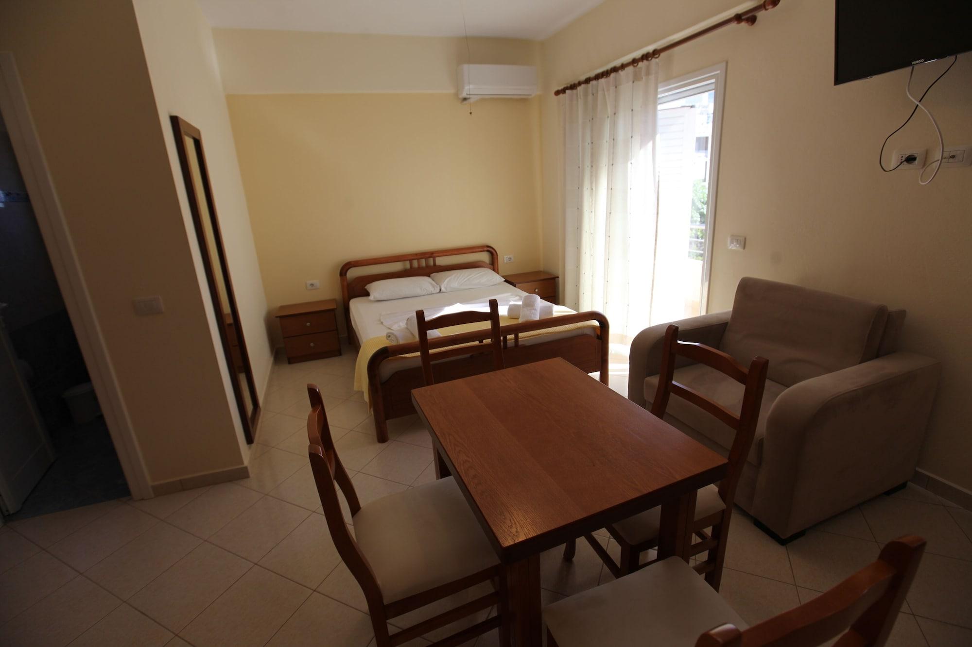 Vila Mihasi Ksamil Luaran gambar