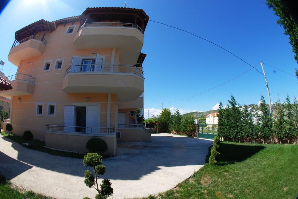 Vila Mihasi Ksamil Luaran gambar